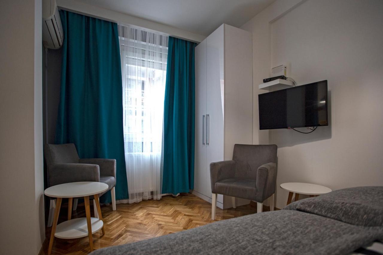 Dk Apartment Újvidék Kültér fotó